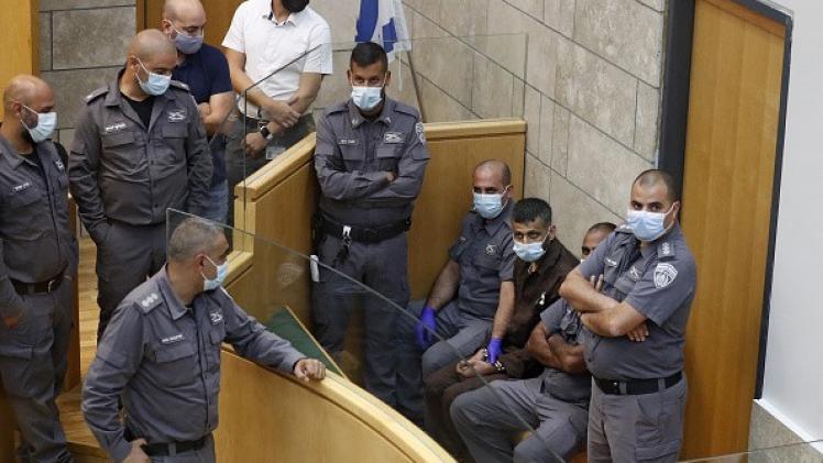 أحد الأسرى الستة المعاد اعتقالهم في المحكمة الإسرائيلية