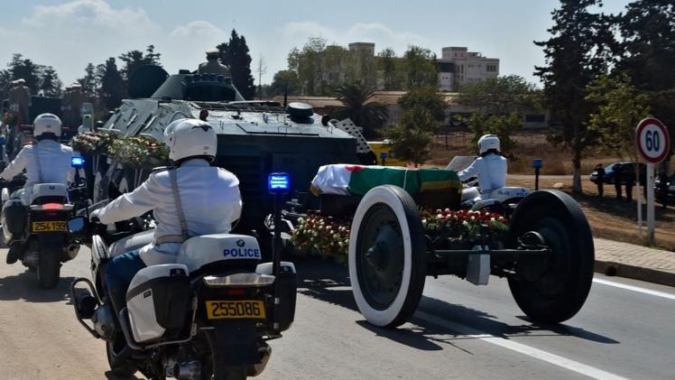 جانب من مراسم التشييع