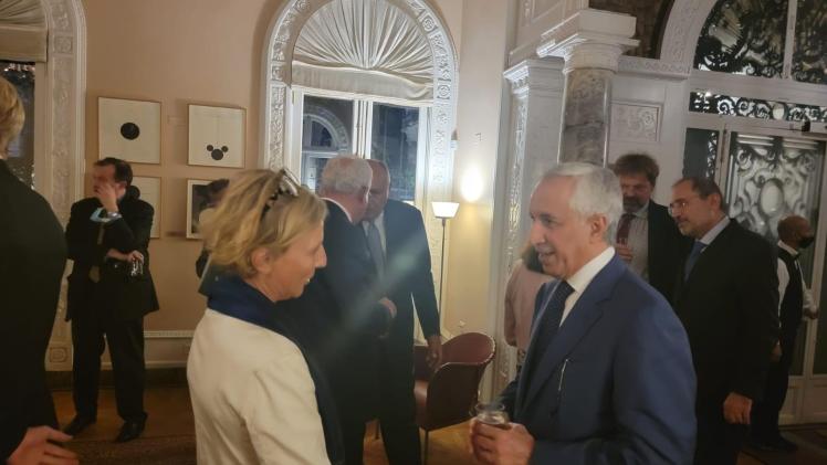 جانب من عشاء العمل الوزاري