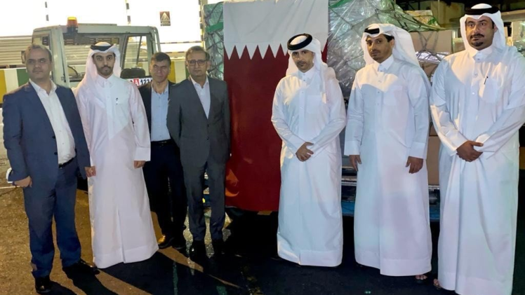 خلال تسليم الشحنة الخامسة من المساعدات