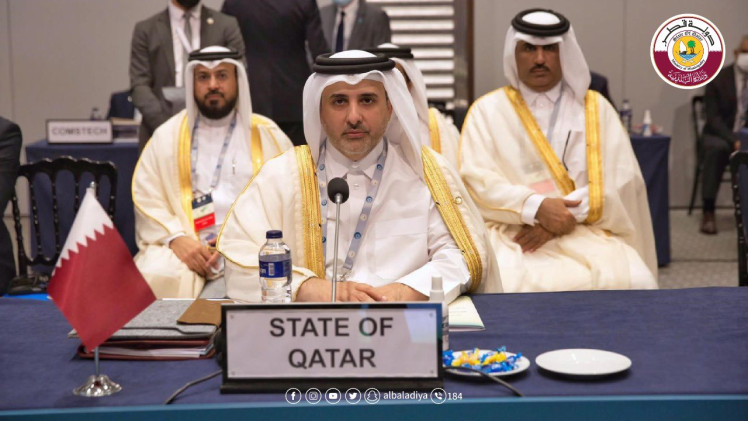 سعادة وزير البلدية خلال مشاركته في المؤتمر