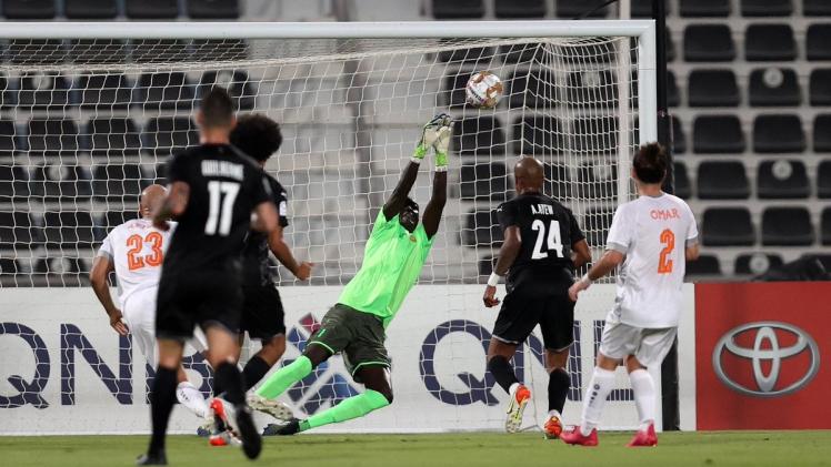 جانب من مباراة السد وأم صلال