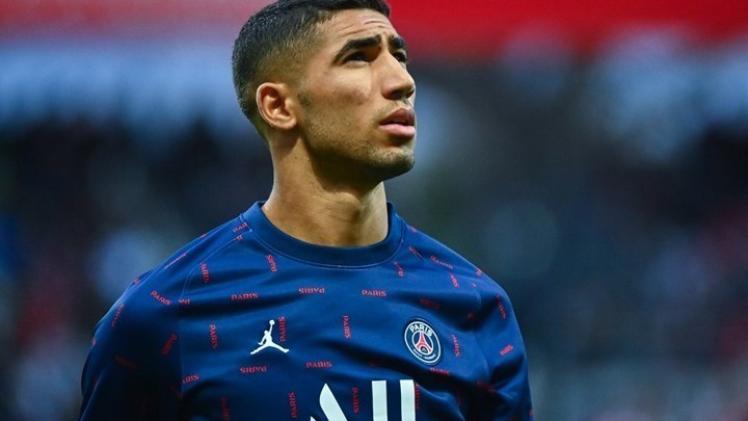 المغربي أشرف حكيمي لاعب باريس سان جيرمان