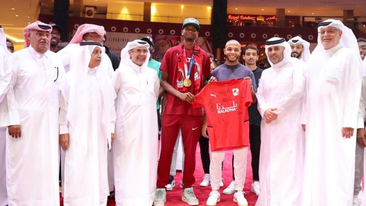 جانب من التكريم