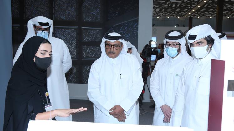 جانب من زيارة سعادة وزير العدل المعرض