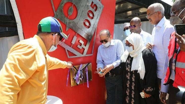 خلال افتتاح المركز