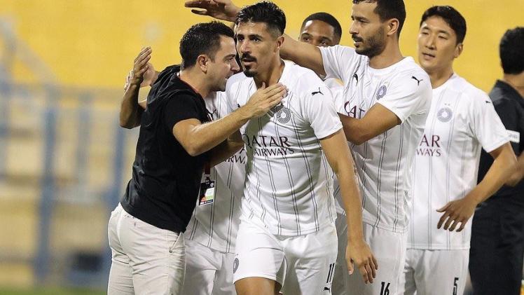 تشافي يودع لاعبي السد