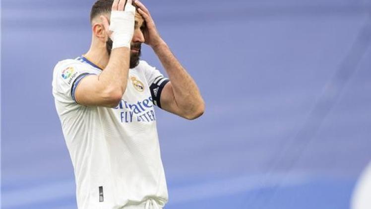 النجم الفرنسي وريال مدريد الإسباني كريم بنزيمة