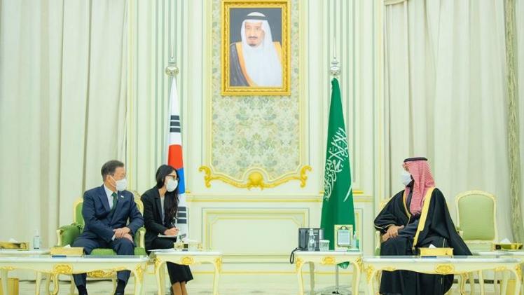 جانب من جلسة المباحثات