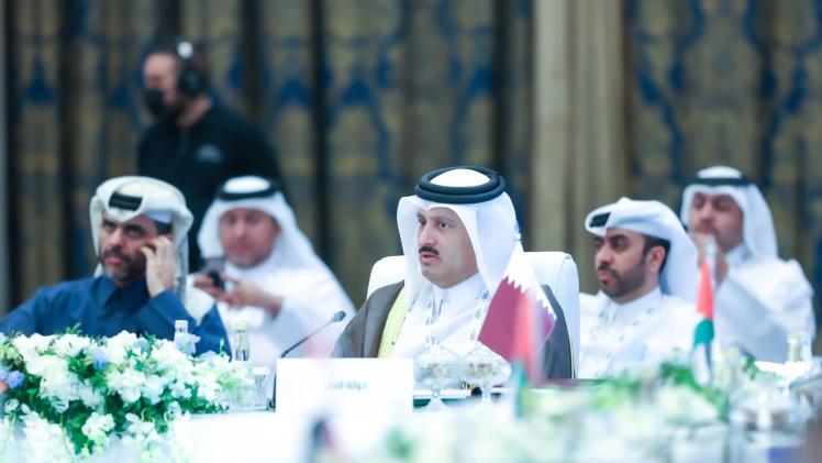 وفد قطر في قمة مستقبل المعادن