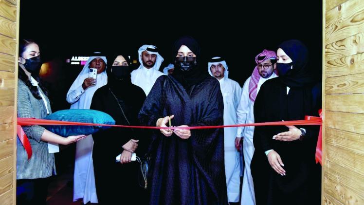 السيدة صبا الفضالة خلال افتتاحها الكرنفال