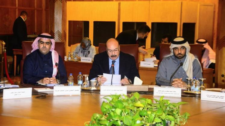 جانب من اجتماع لجنة حقوق الإنسان العربية