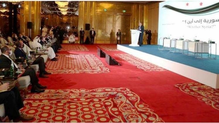 جانب من الندوة