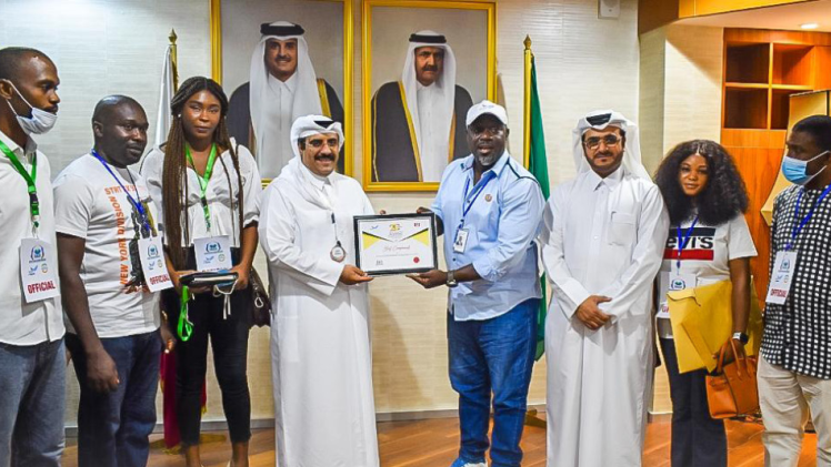 خلال التكريم