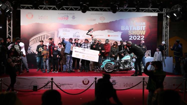 جانب من توزيع الجوائز