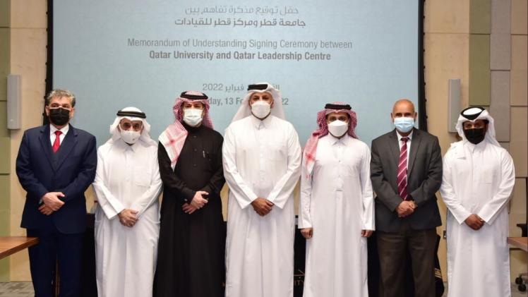 جانب من توقيع الاتفاقية