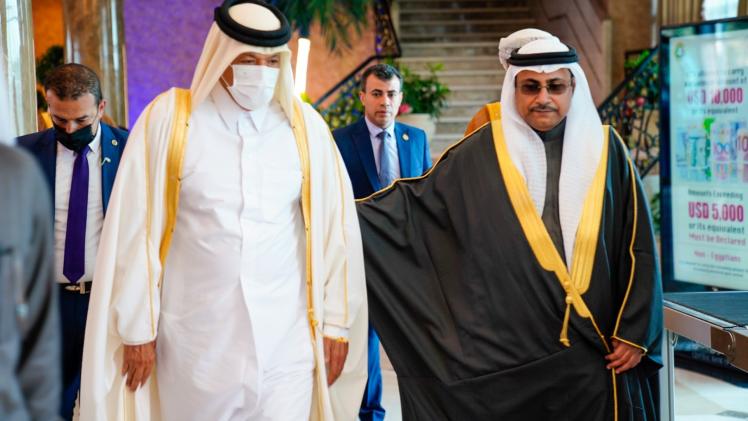 سعادة السيد حسن بن عبدالله الغانم يرأس الوفد القطري المشارك بالمؤتمرين