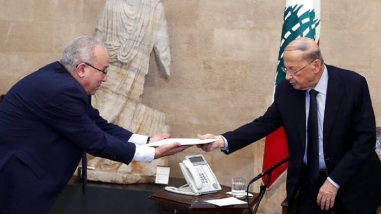 الرئيس اللبناني يتسلم الرسالة