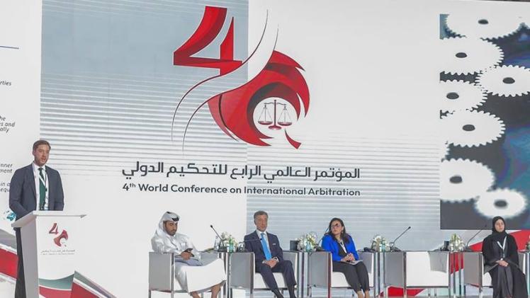 جانب من جلسات المؤتمر