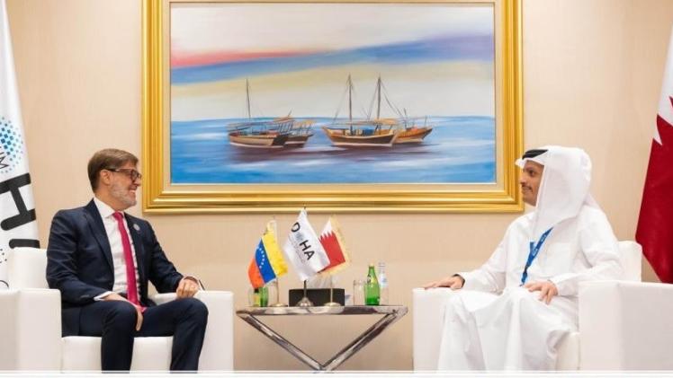 جانب من الاجتماعات