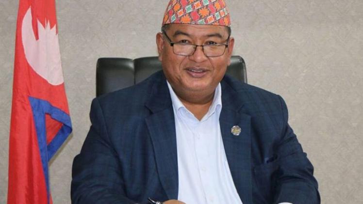 كريشنا كومار وزير العمل والتوظيف النيبالي