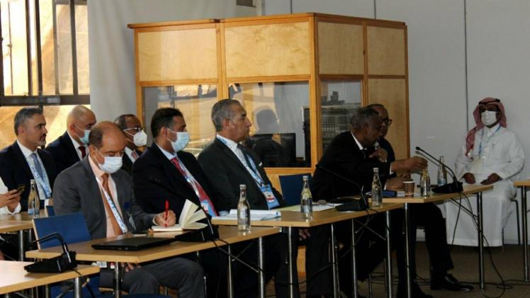 جانب من الاجتماعات