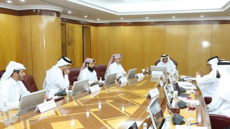 جانب من اجتماع اللجنة