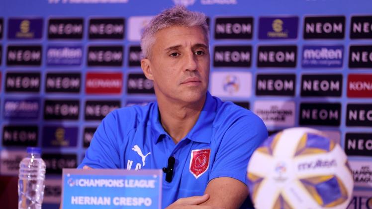 هيرنان كريسبو مدرب الدحيل