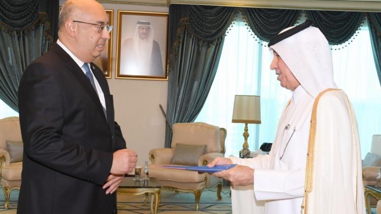 خلال تسلم اوراق اعتماد ممثل اليونسكو