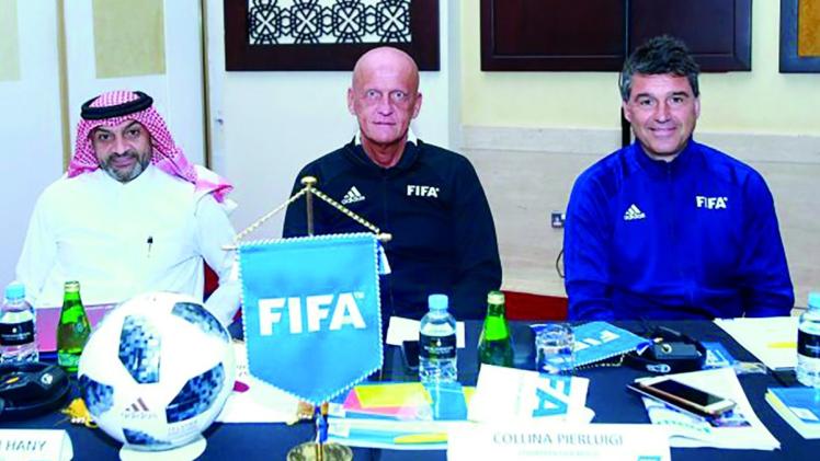 جانب من فعاليات الندوة