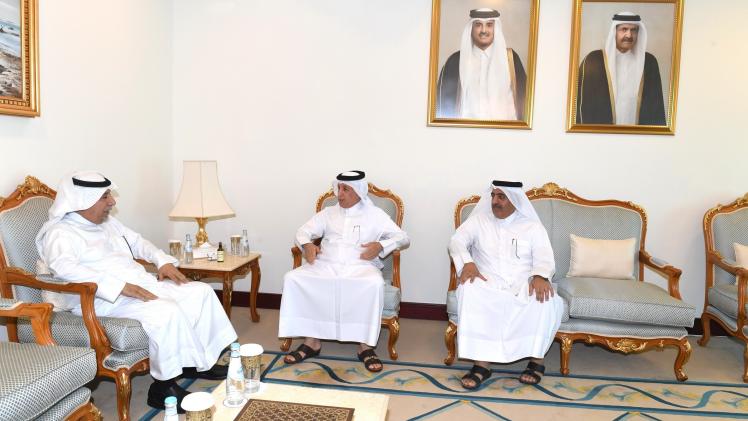 جانب من الاجتماعات