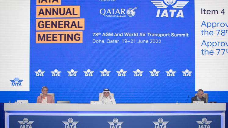 المتحدثون بالمنصة الرئيسية للجمعية العمومية