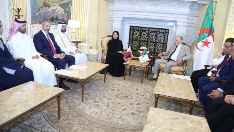 جانب من الاجتماعات