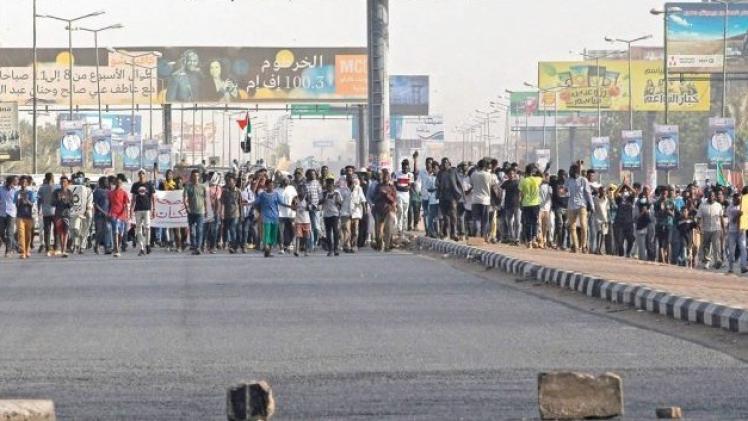 تظاهرات مستمرة في الخرطوم