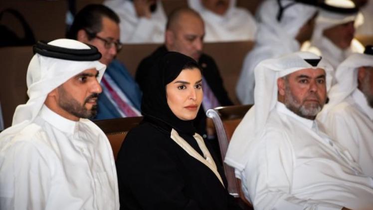 جانب من الجلسة النقاشية