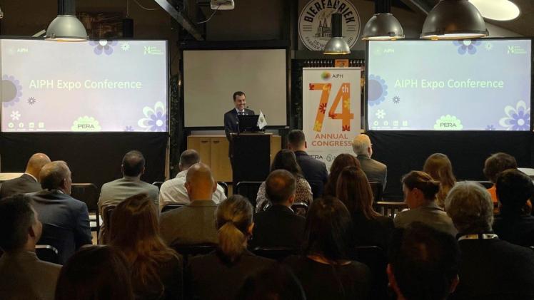 جانب من المؤتمر