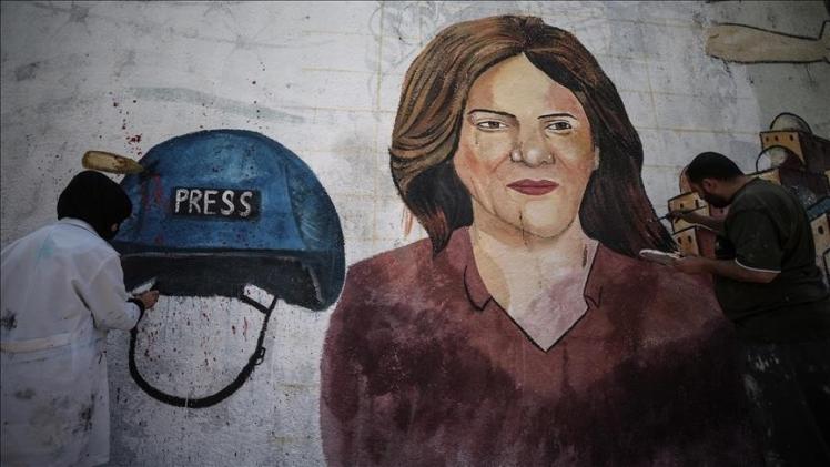 الصحفية الفلسطينية شيرين أبو عاقلة