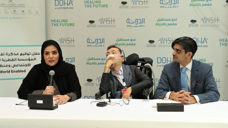 جانب من توقيع الاتفاقية