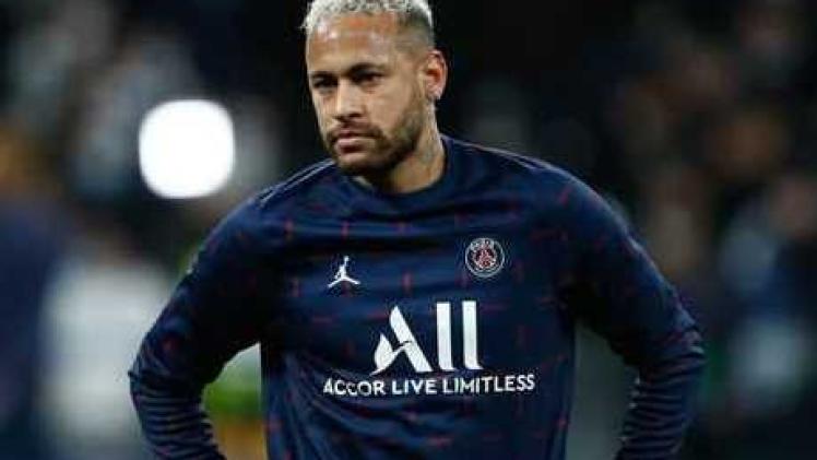 لاعب كرة القدم البرازيلي نيمار