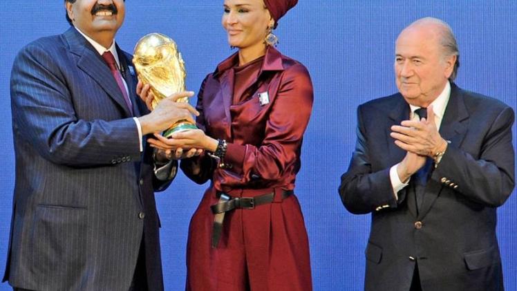 لحظة الإعلان عن فوز قطر بشرف تنظيم مونديال 2022