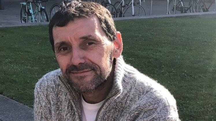 البريطاني روبرت غلين