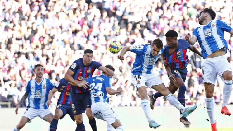 جانب من مباراة برشلونة وإسبانيول