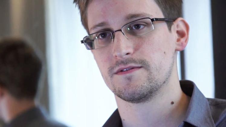 إدوارد سنودن