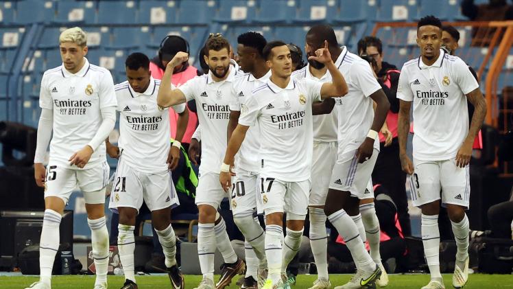 فرحة فريق الريال بالصعود للنهائي