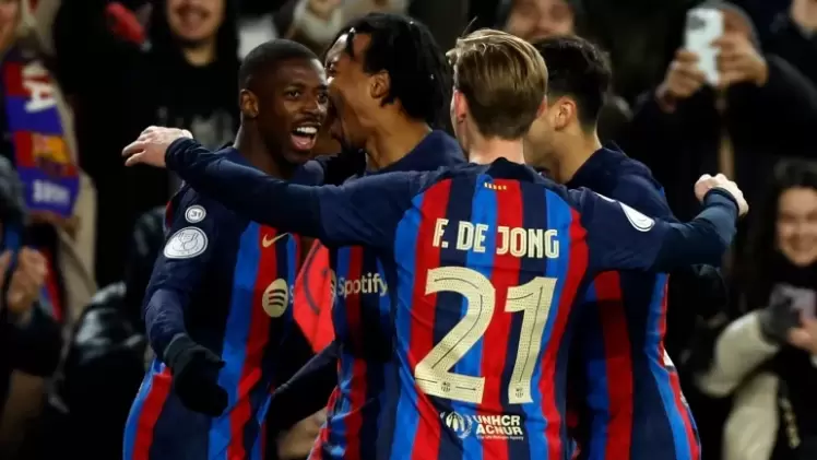 فرحة الفوز بالصعود