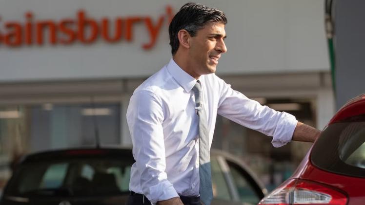 رئيس الوزراء البريطاني ريشي سوناك