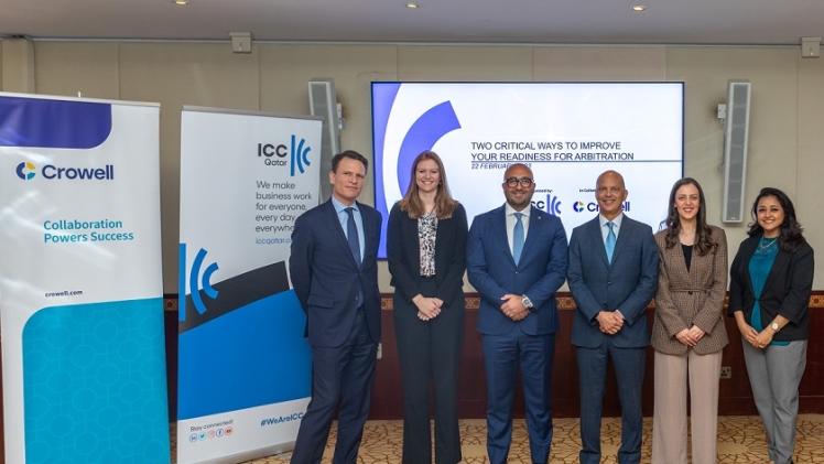 جانب من المشاركين في الورشة