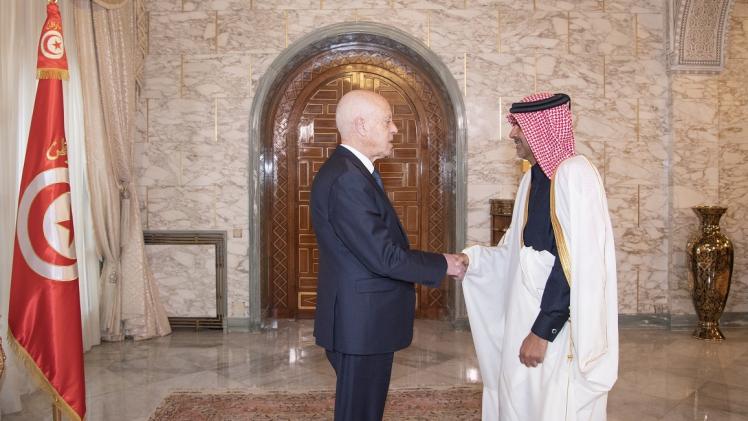 جانب من استقبال الرئيس التونسي لمعالي رئيس الوزراء