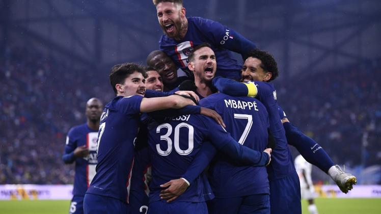 لاعبو باريس سان جيرمان