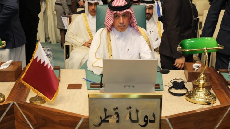 سعادة السيد سلطان بن سعد المريخي وزير الدولة للشؤون الخارجية